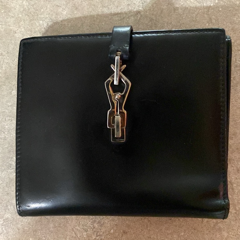 Gucci authentic black leather compact wallet